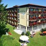 호텔 Thermen-hotel Rottaler Hof 3*